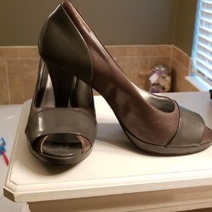 Peeptoe Heel
